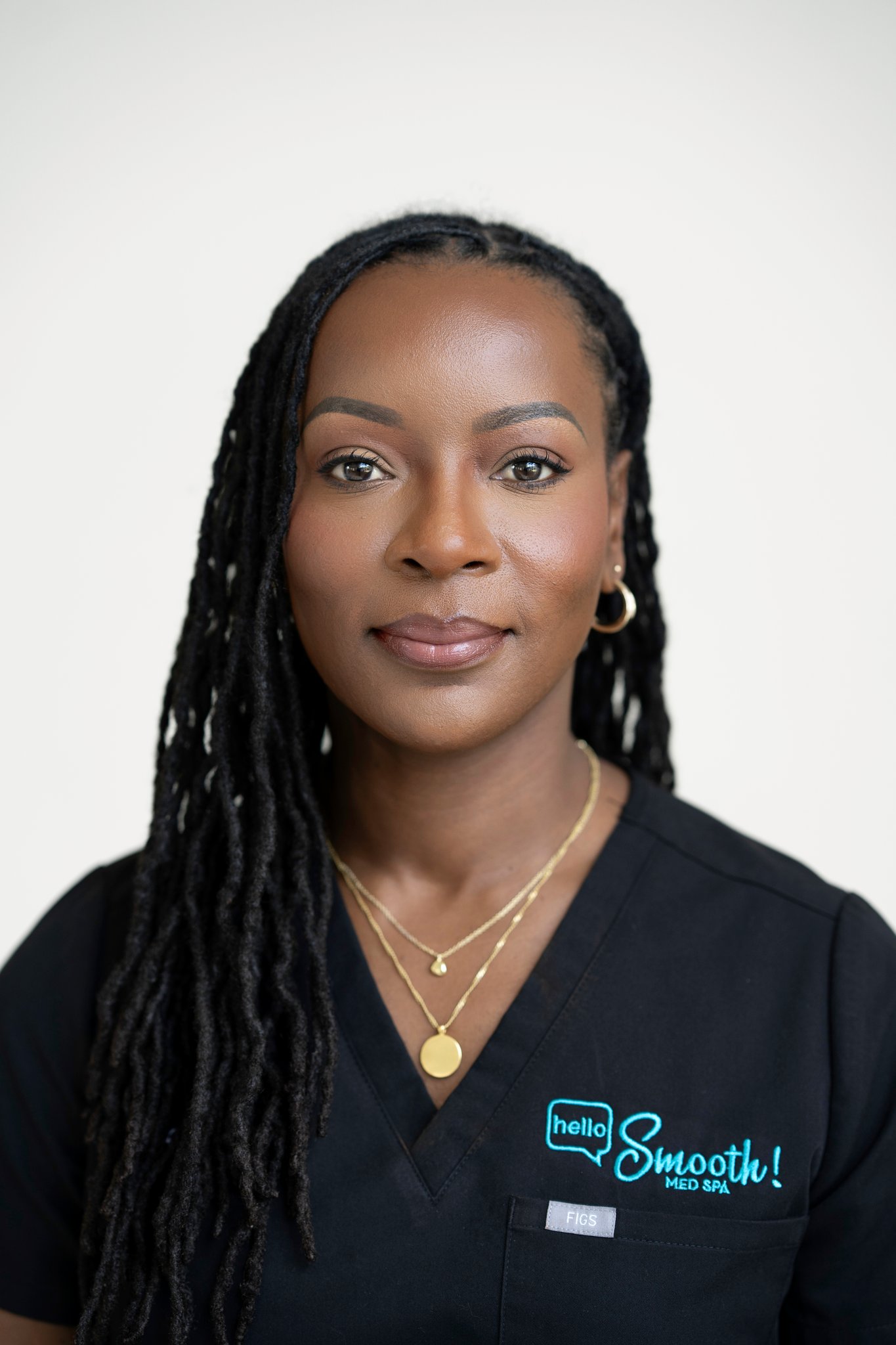headshot of Racquel Maccagno