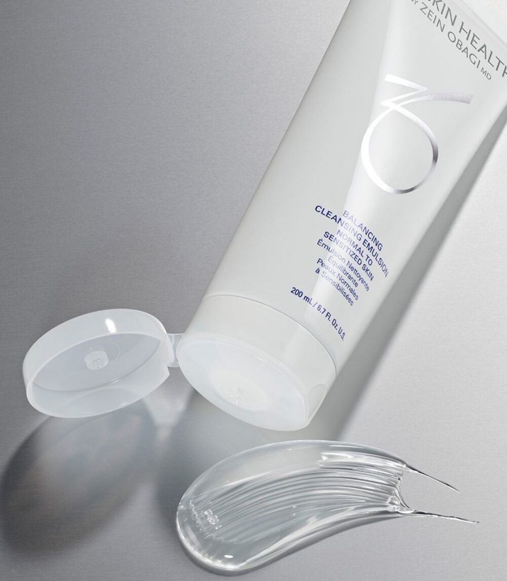 Balancing Cleansing Emulsion Texture Image