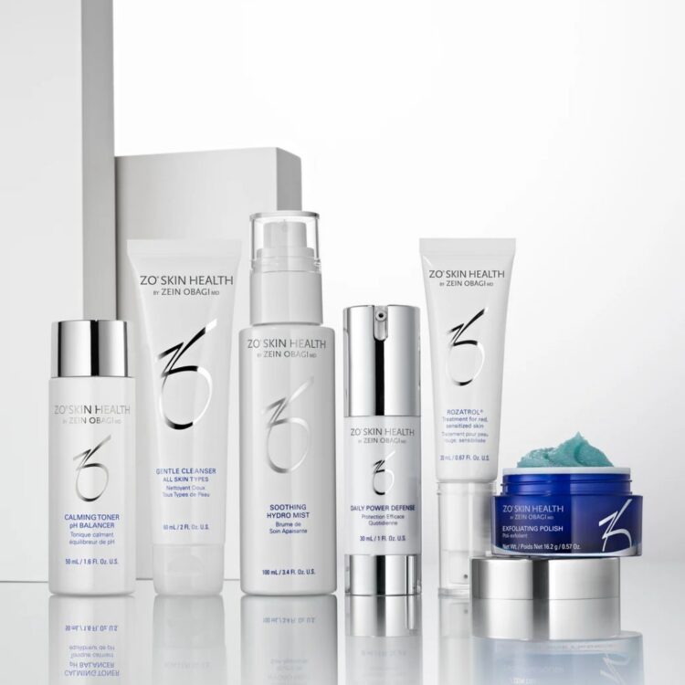 Redness Kit Product Image on Reflective Surface